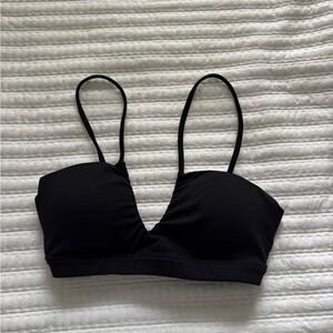 Black Crisscross Sports Bra XS